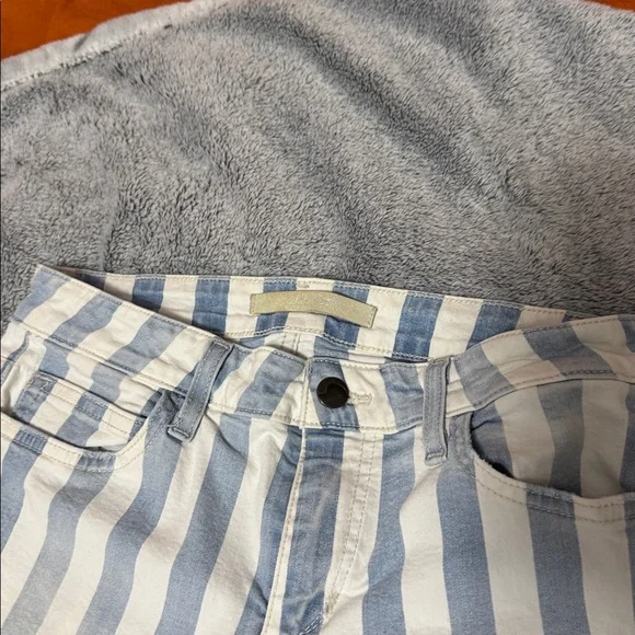 Joe’s Blue and White Striped jeans - Picture 2 of 6